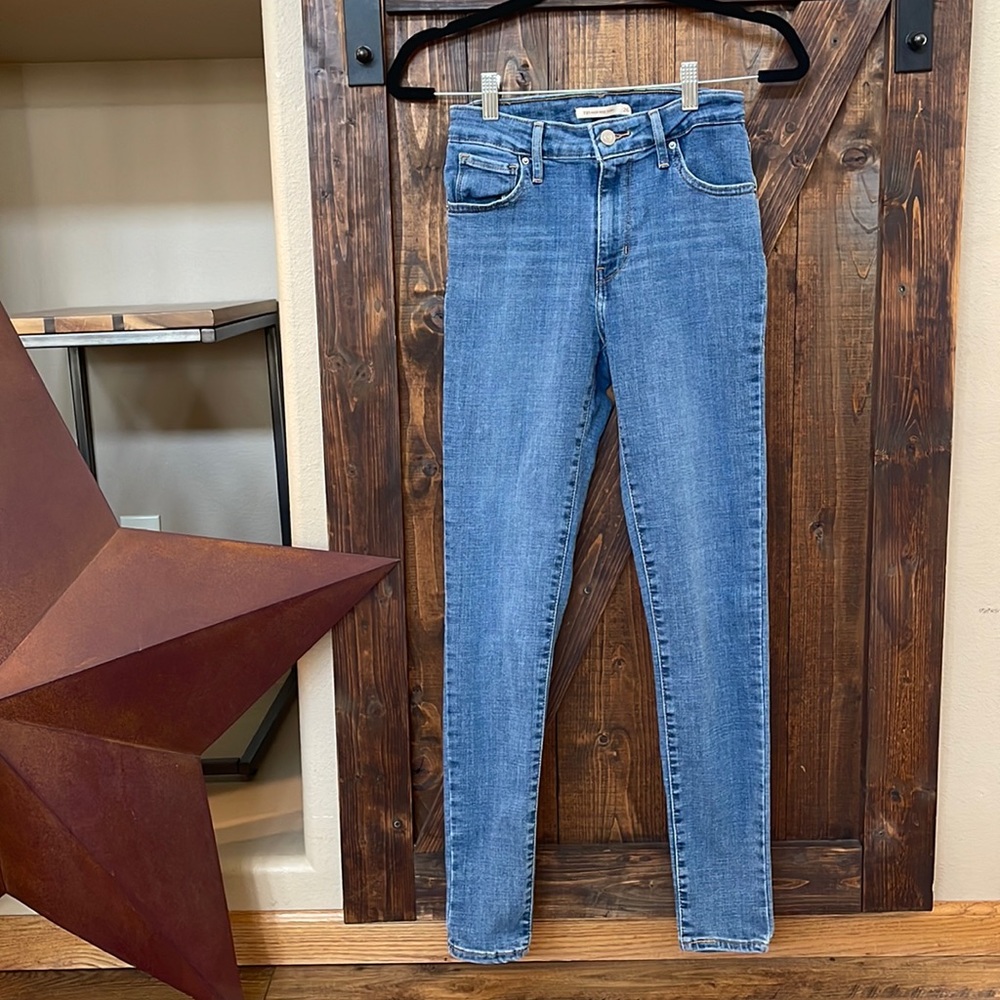 LEVI STRAUSS 721 High Rise skinny 26
